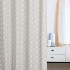 Πουά ύφασμα κουρτίνας με μικρές βούλες σε παιχνιδιάρικο design