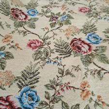 ομορφο υφασμα με τριανταφυλλα