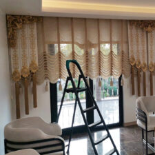 κουρτίνα σε μπαλούν με κρόσια