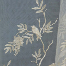 Δαντέλα με πολυτελή υφή