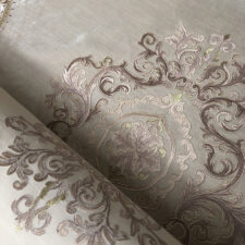 Αριστοκρατική κουρτίνα με διαχρονική πολυτέλεια