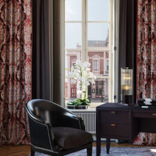 Αριστοκρατικό ύφασμα κουρτίνας με κομψή δομή