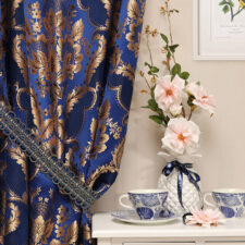 Κουρτίνα πολυτελείας σε κλασικό διαχρονικό στυλ