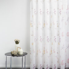 ΨΙΛΗ ΚΟΥΡΤΙΝΑ ΜΕ ΜΩΒΕ ΛΟΥΛΟΥΔΙΑ